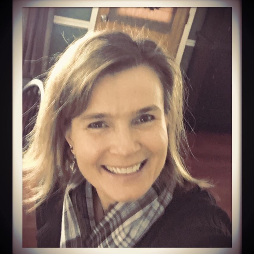 Meet your Posher, Angela